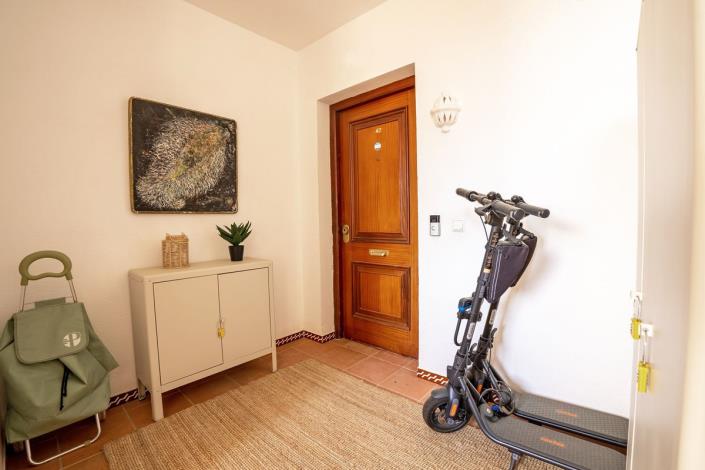 Image No.38-2 Bed Apartment for sale