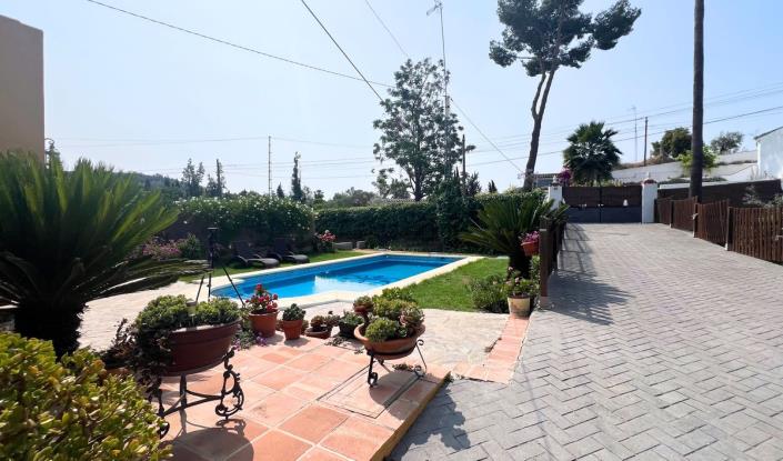 Image No.3-3 Bed Villa for sale