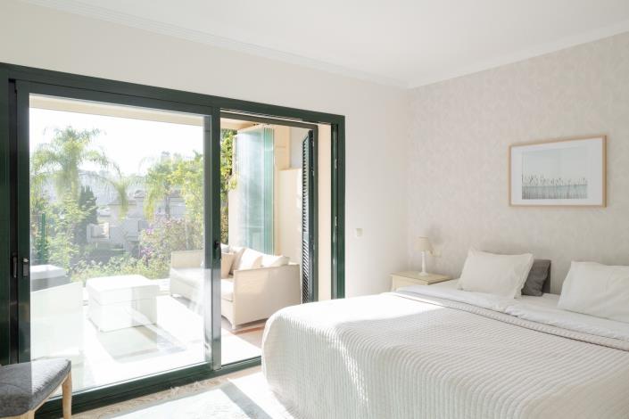 Image No.12-1 Bed Apartment for sale