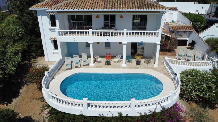 Image No.1-3 Bed Villa for sale