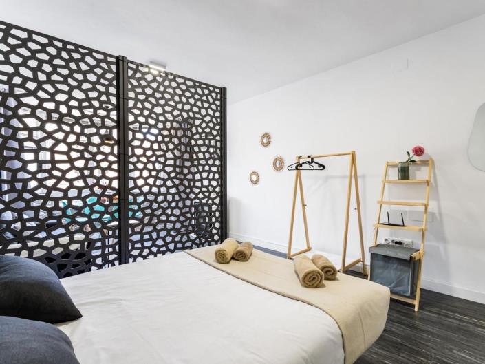 Image No.10-Studio for sale