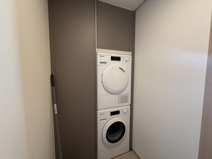 Image No.27-3 Bed Apartment for sale