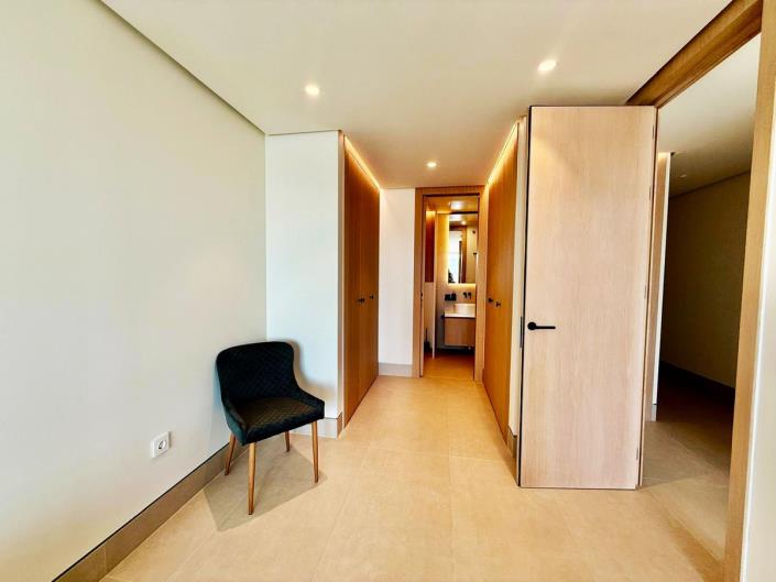 Image No.32-3 Bed Apartment for sale