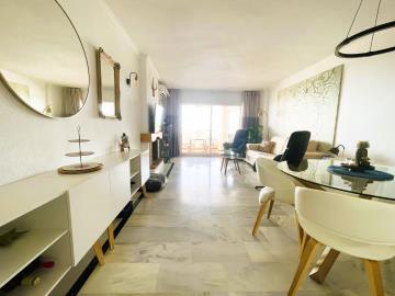12-9d2414e6554ff283a7dbb3894364f2bd