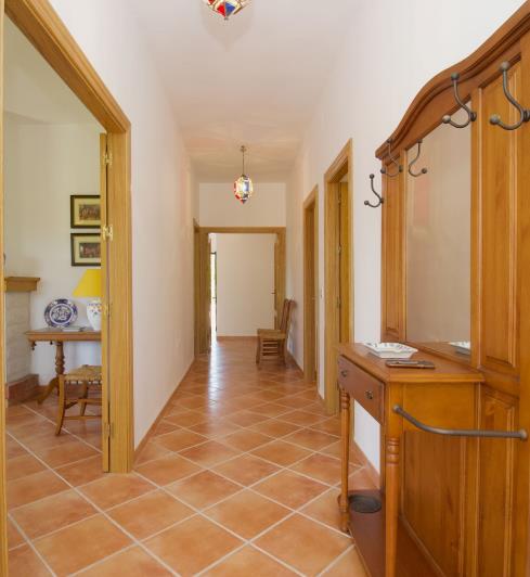 Image No.37-3 Bed Villa / Detached for sale