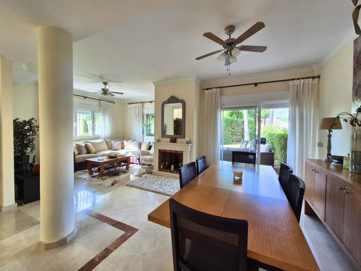 Image No.4-3 Bed House for sale