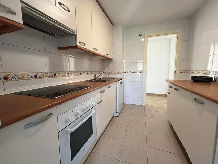 Image No.14-2 Bed Apartment for sale