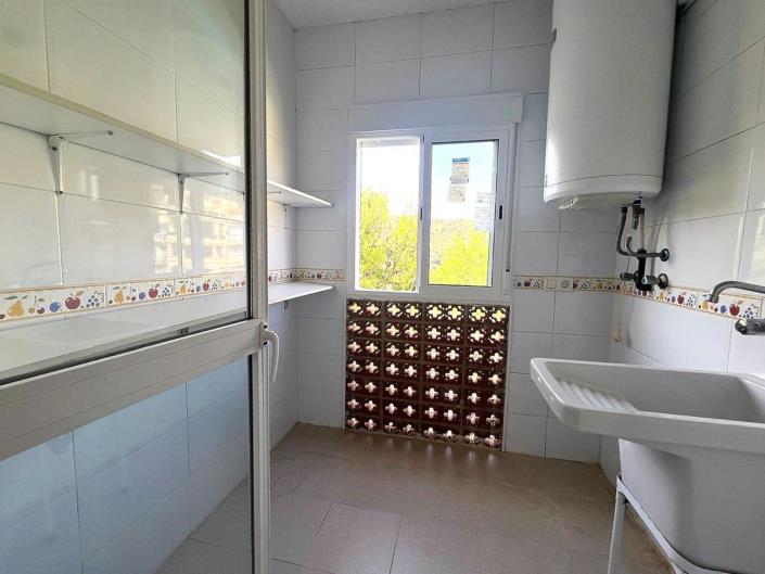 Image No.15-2 Bed Apartment for sale