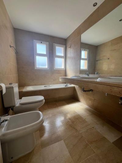 Image No.22-2 Bed Apartment for sale