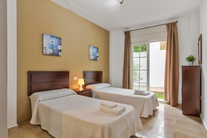 Image No.14-3 Bed Semi-Detached for sale