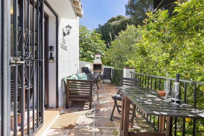 Image No.1-2 Bed Apartment for sale