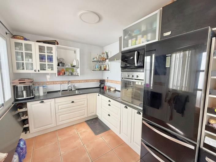 Image No.7-4 Bed Townhouse for sale