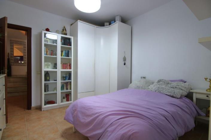 Image No.14-3 Bed Townhouse for sale