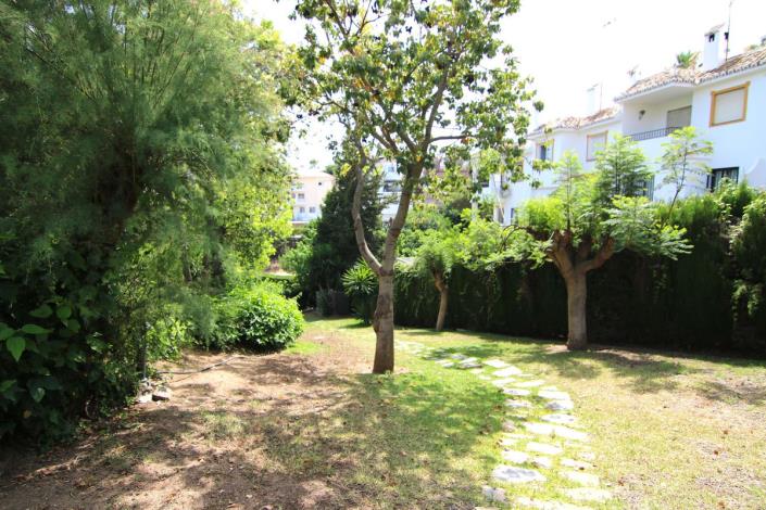 Image No.22-3 Bed Townhouse for sale