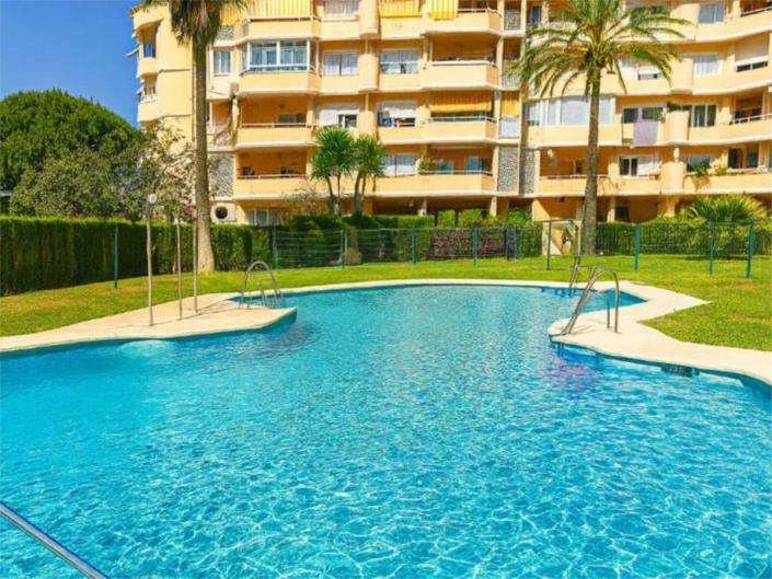 Image No.1-3 Bed Apartment for sale