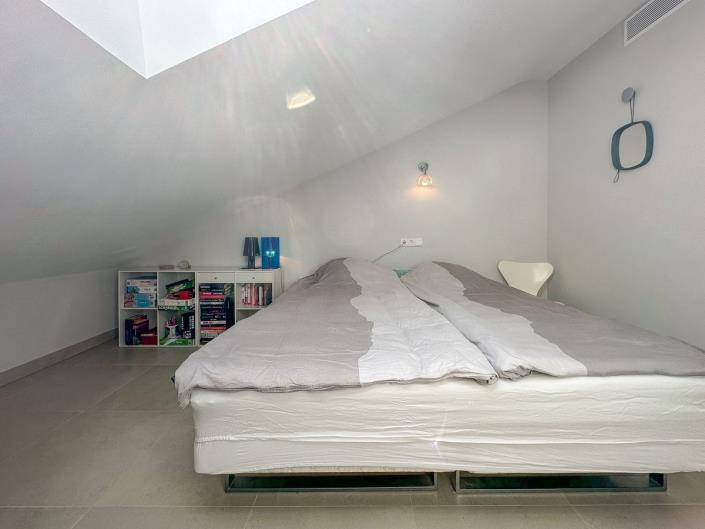 Image No.26-2 Bed Duplex for sale