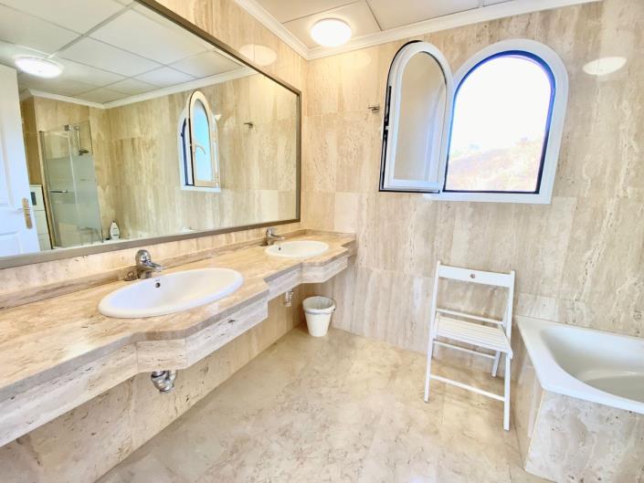 Image No.25-Penthouse de 3 chambres à vendre à Elviria