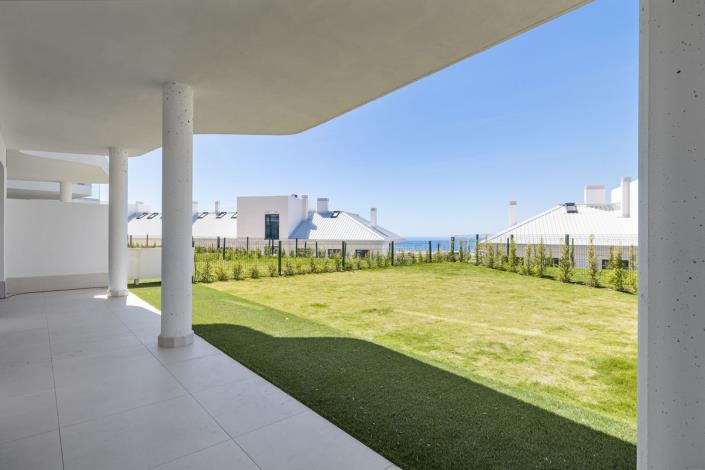 Image No.26-2 Bed Apartment for sale