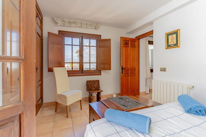 Image No.28-8 Bed House/Villa for sale