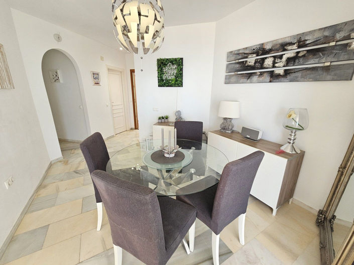 Image No.8-Appartement de 2 chambres à vendre à Calahonda