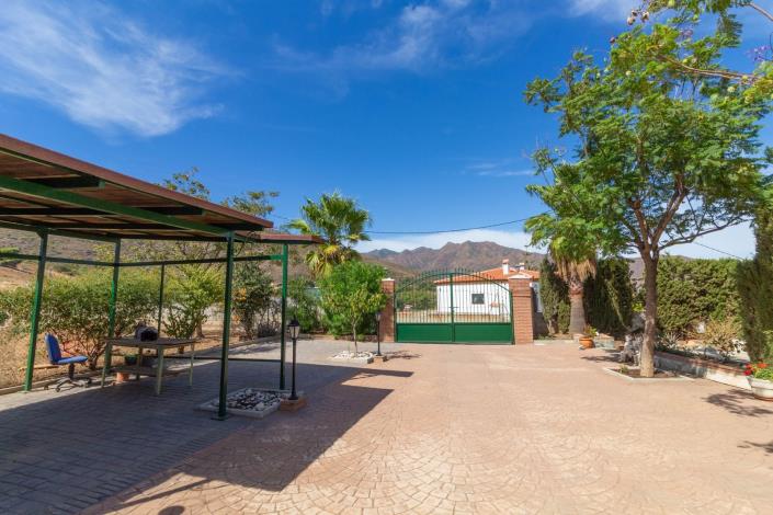 Image No.9-4 Bed Finca for sale