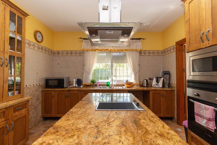 Image No.19-4 Bed Finca for sale