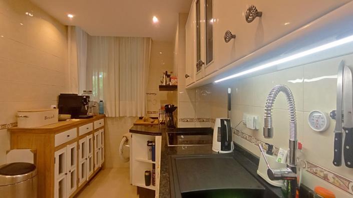 Image No.12-3 Bed Apartment for sale