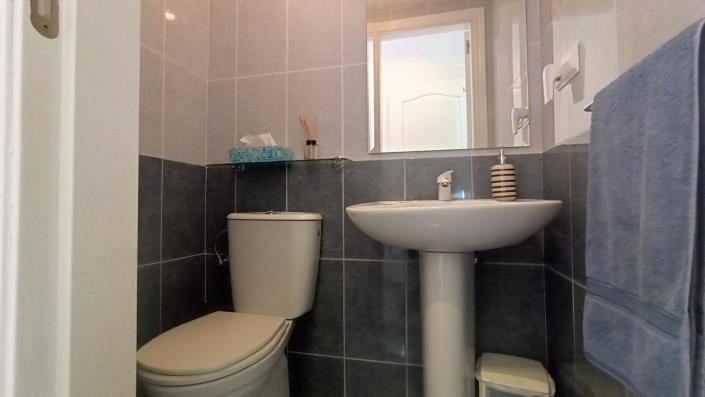 Image No.32-3 Bed Apartment for sale