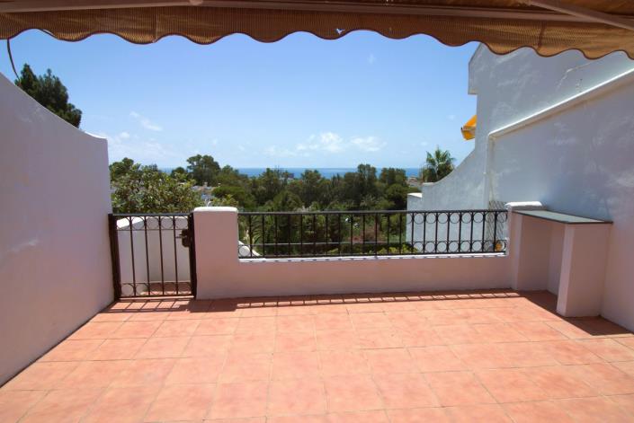 Image No.2-4 Bed Townhouse for sale