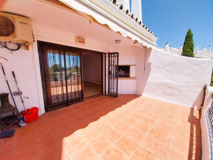 Image No.5-4 Bed Townhouse for sale