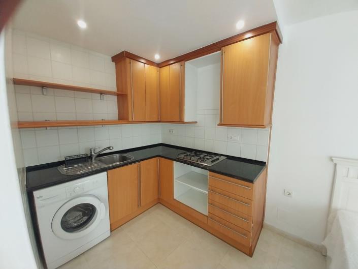 Image No.22-4 Bed Townhouse for sale