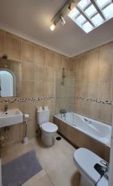 12-9d2414e6554ff283a7dbb3894364f2bd