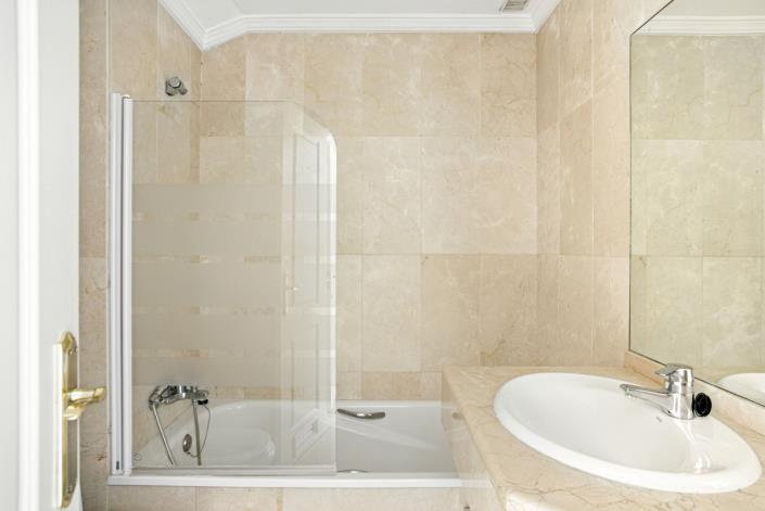 Image No.15-3 Bed Penthouse for sale