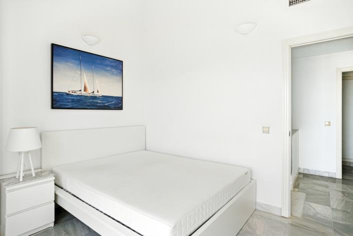 Image No.19-3 Bed Penthouse for sale