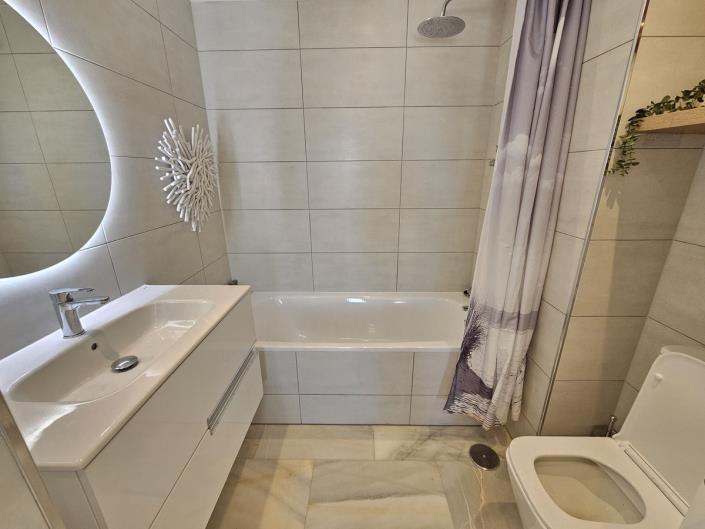 Image No.20-2 Bed Penthouse for sale