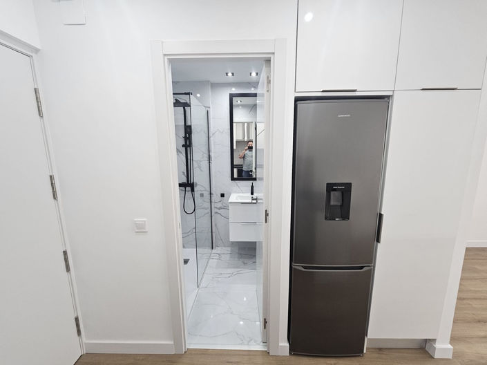 Image No.7-Studio for sale