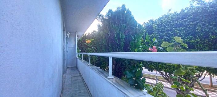 Image No.25-2 Bed Apartment for sale