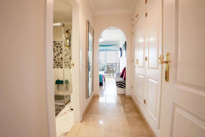 Image No.15-2 Bed Apartment for sale