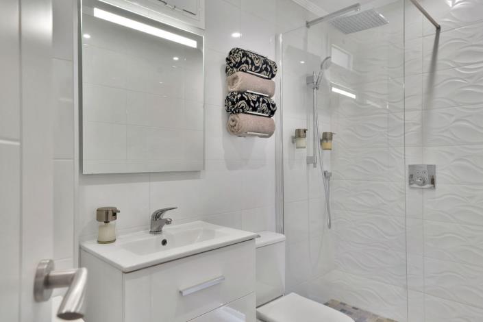 Image No.9-Appartement de 2 chambres à vendre à Benahavis