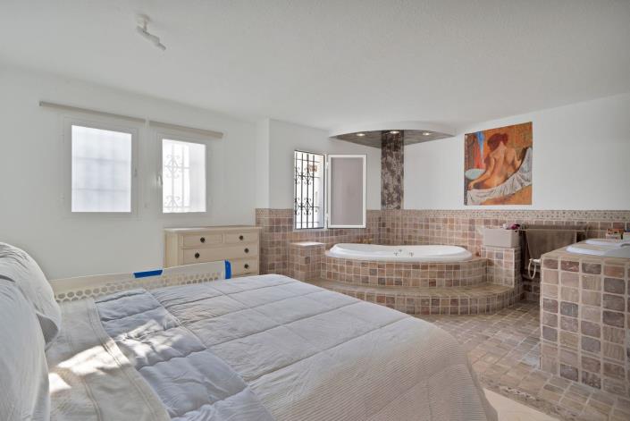 Image No.5-Appartement de 3 chambres à vendre à Benahavis