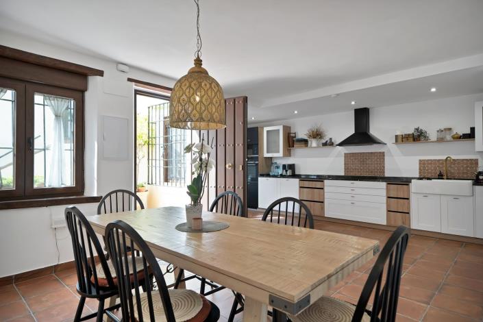 Image No.3-Maison de ville de 3 chambres à vendre à Benahavis