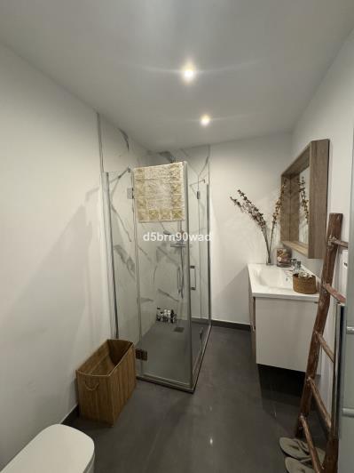 Image No.21-Villa / Détaché de 4 chambres à vendre à Estepona