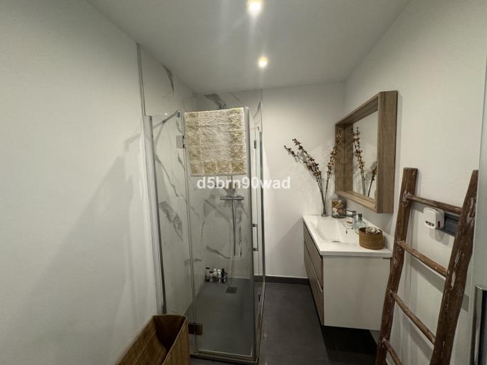 Image No.22-Villa / Détaché de 4 chambres à vendre à Estepona