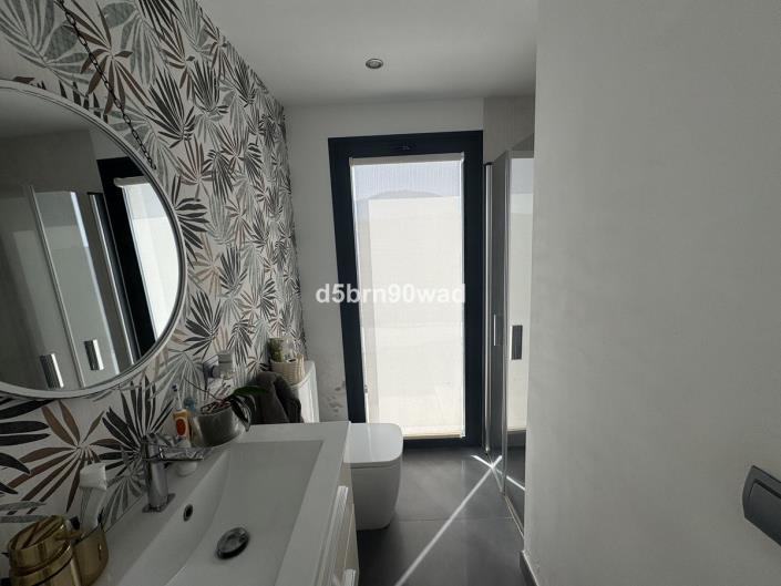 Image No.27-Villa / Détaché de 4 chambres à vendre à Estepona