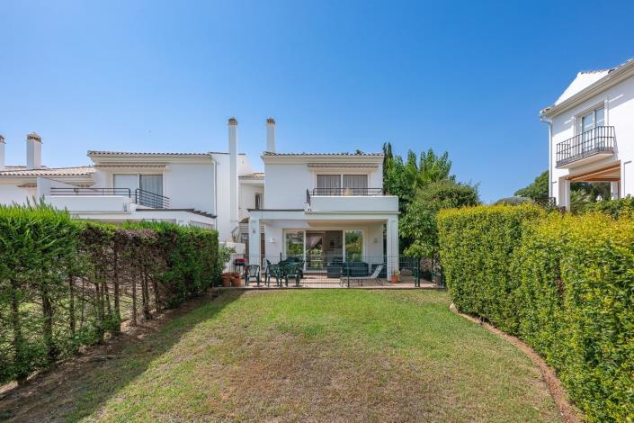 Image No.37-3 Bed Townhouse for sale