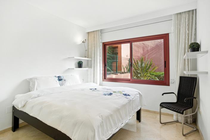 Image No.25-3 Bed Apartment for sale