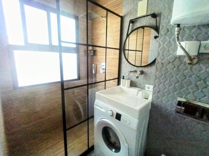 Image No.14-Studio for sale