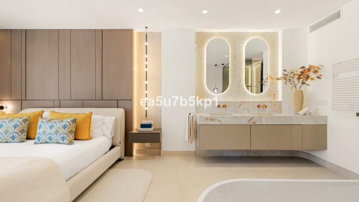 Image No.20-3 Bed Penthouse for sale