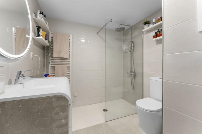 Image No.26-3 Bed Villa / Detached for sale