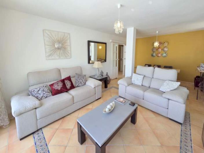 Image No.3-5 Bed Villa / Detached for sale